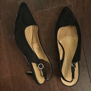 Banana Republic Black Slingback kitten Heels